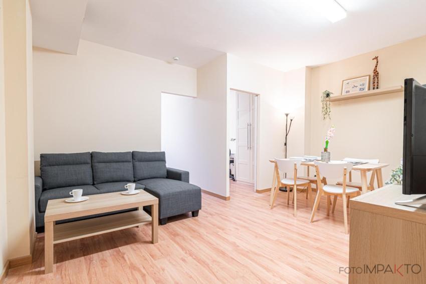 #10Oca6 - Apartamento En Vista Alegre Madrid Exterior foto